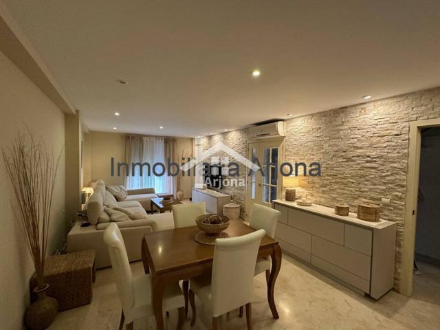 Casa en venta en Lucena photo 0