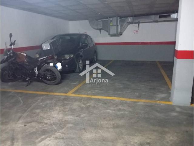 Garaje en venta en Lucena photo 0