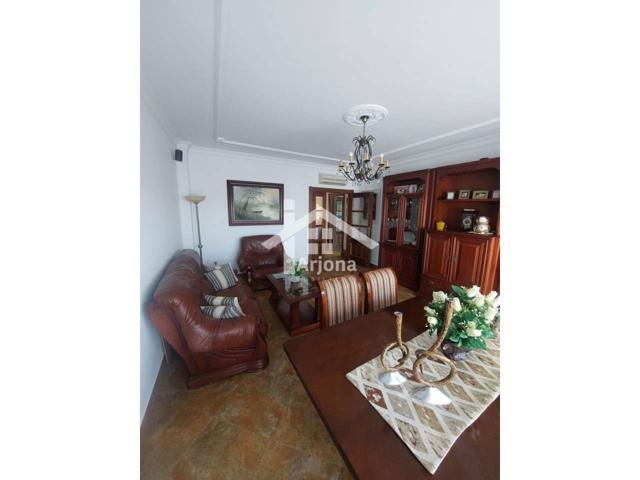 Casa en venta en Lucena photo 0