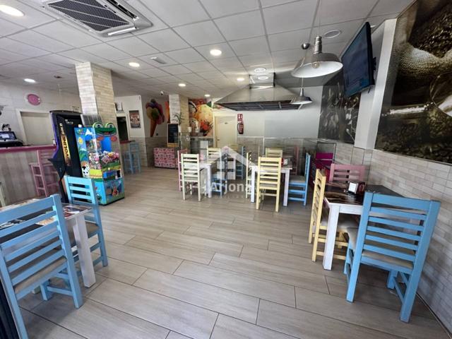 Local en alquiler en Lucena photo 0