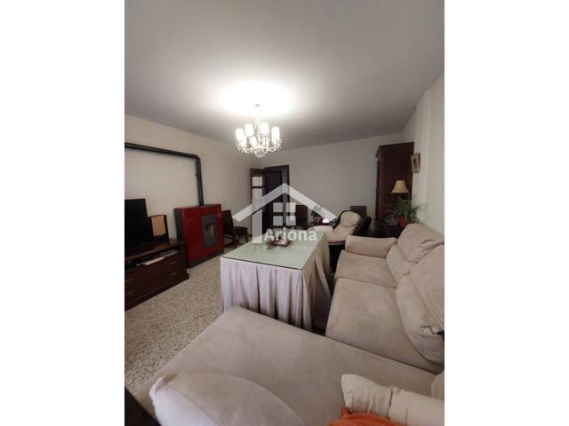 Piso en venta en Lucena photo 0