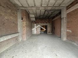 Local en venta zona semicentrica. photo 0