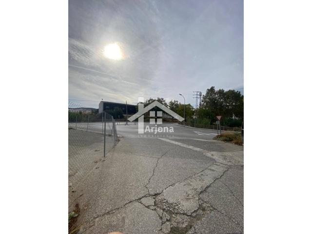 🏭 Nave industrial en venta en la zona de Puente Vadillo 🚛 photo 0