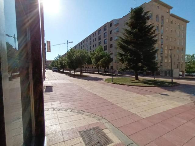 Local en alquiler en San Bernardo-Campus-Platina photo 0
