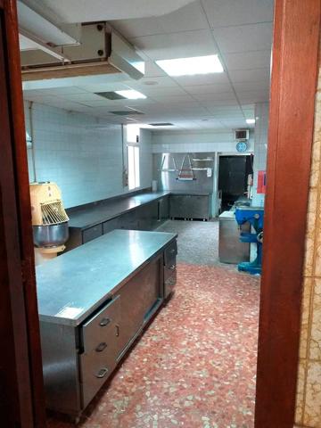 LOCAL COMERCIAL ZONA BRILLANTE CON AMPLIA FACHADA. EXCELENTE OPORTUNIDAD photo 0