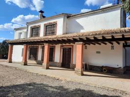Finca de caza con cortijo photo 0