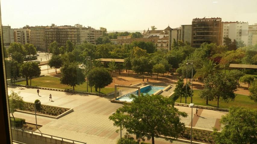 Oficina En alquiler en Centro, Córdoba photo 0