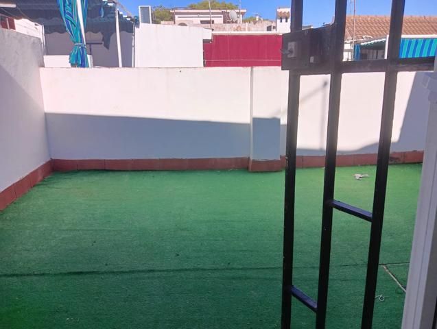 ADOSADO CON COCHERA ENTRE SAN PEDRO Y LA FACULTAD DE DERECHO photo 0