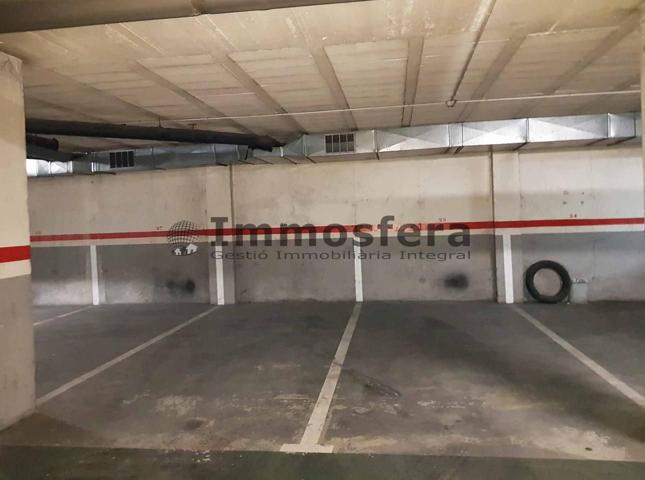 Plaza de Parking en Plaza 1 de Octubre photo 0