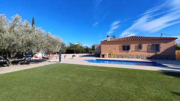 Chalet con dos casas y piscina en Roquetes photo 0