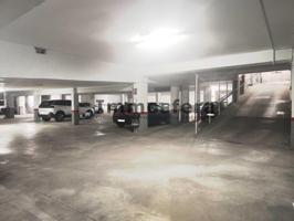 Plaza de parking en Tortosa photo 0