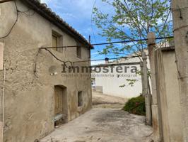 Casa para reformar con gran parcela en Deltebre photo 0