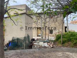 Casa para reformar con gran parcela en Deltebre photo 0