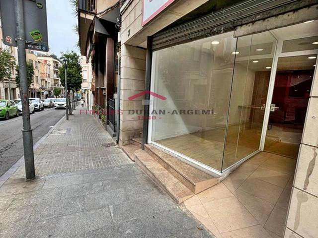 Local comercial en alquiler en el Centro photo 0