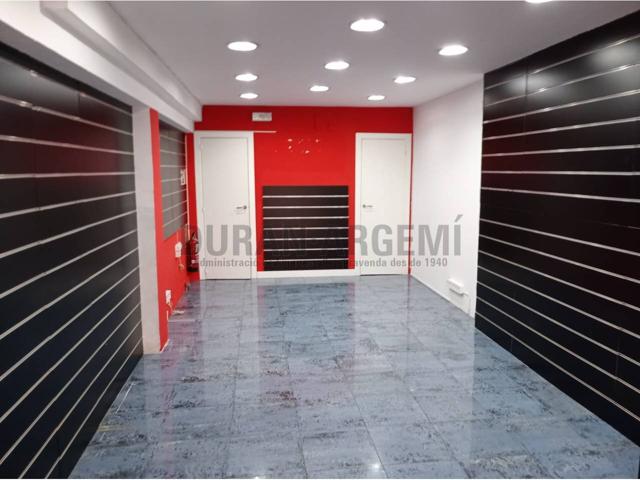 Local comercial en alquiler photo 0