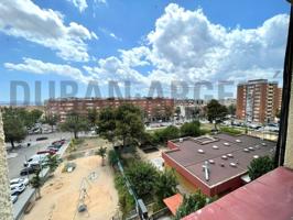 Piso en venta en Antic Poble de Sant Pere(08225) photo 0
