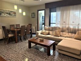 Bajos con patio en venta en Poble Nou (Terrassa) photo 0