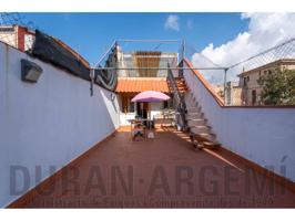 Casa unifamiliar - adosada en el Centro de Terrassa photo 0