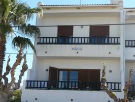 Casa adosada en venta en Roda de Berà photo 0