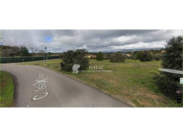 Terreno en venta en San Román de los Montes photo 0