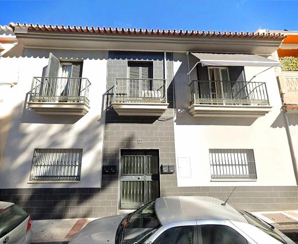 Piso semi nuevo en Puerto de la Torre photo 0