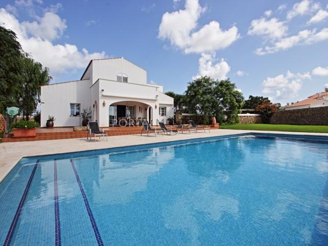 Casa De Campo En venta en Maó photo 0