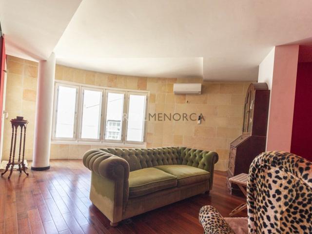 Piso En venta en Maó photo 0