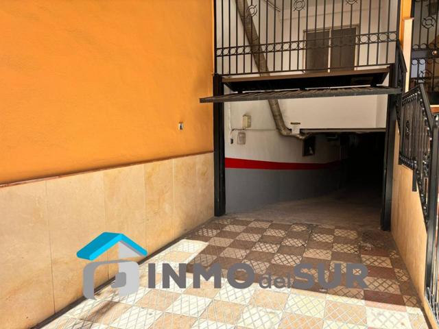 PLAZA DE PARKING photo 0