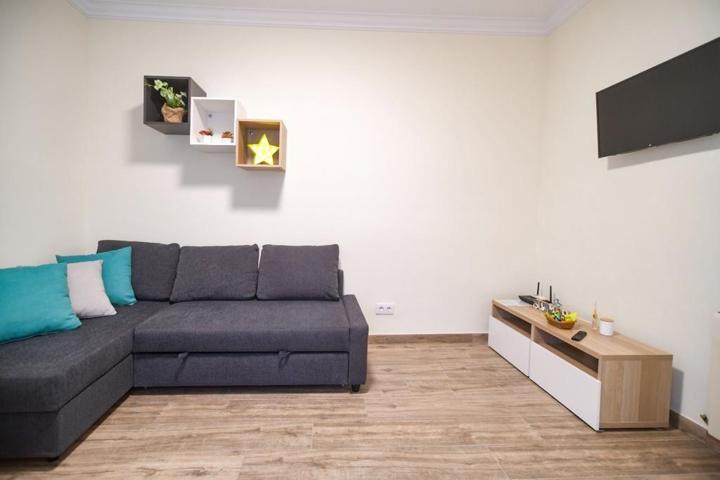 Piso Reformado en el Corazón de Lloret de Mar – Listo para Entrar a Vivir photo 0