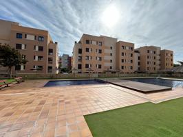 Exclusivo piso con terraza en complejo residencial de lujo a 5 minutos de la playa photo 0
