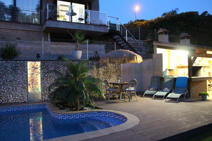 Villa en venta en la prestigiosa urbanización Condado de Jaruco photo 0