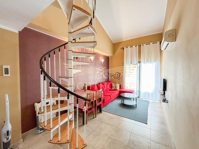 Ático Dúplex con Licencia Turística en Fenals – Lloret de Mar, con Terraza, Piscina y Parking photo 0