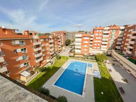 Apartamento con tres dormitorios en Fenals photo 0
