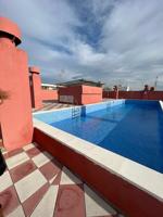 Amplio piso con piscina comunitaria en el centro de Pineda de Mar photo 0