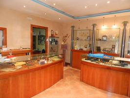 VENTA LOCAL EN EL CENTRO photo 0