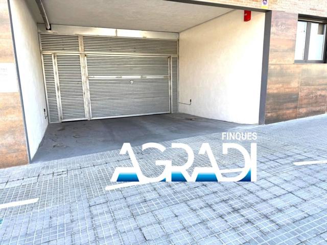 Venta de plaza de parking en Cardedeu photo 0