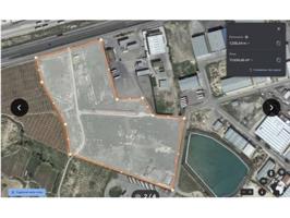 Terreno industrial en venta en Fraga photo 0