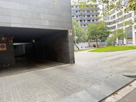 Alquiler de plaza de parking en Provençals del Poblenou, Barcelona Capital photo 0