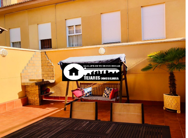 Casa - Chalet en venta en Albacete de 310 m2 photo 0