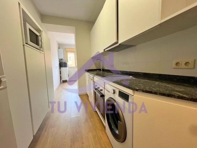 Piso en alquiler Calle Manteria photo 0