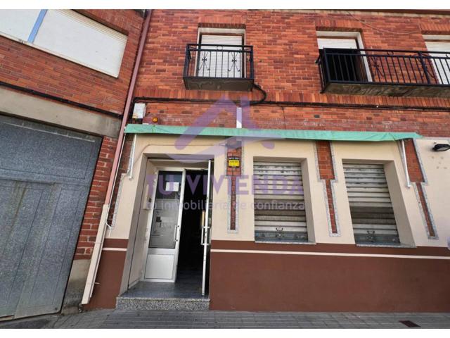 CASA CON LOCAL COMERCIAL en venta en Tordesillas photo 0