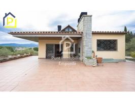 Casa en venta en Sant Climent Sescebes photo 0