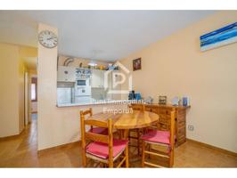 Piso en venta en Empuriabrava photo 0