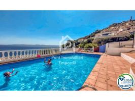 Chalet con vistas al mar en Canyelles Petites photo 0