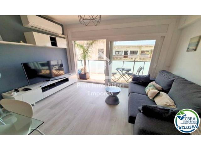 Apartamento con 3 habitaciones en el corazón de Empuriabrava photo 0