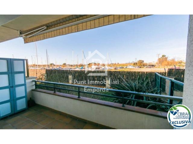 Magnífico apartamento en una zona tranquila con vistas al canal. photo 0
