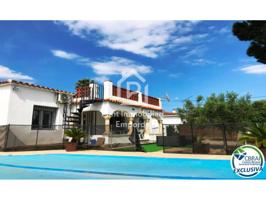 AMPLIA CASA CON PISCINA EN VENTA EN MAS BOSCÀ ROSES photo 0