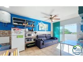 Apartamento en venta en Empuriabrava photo 0