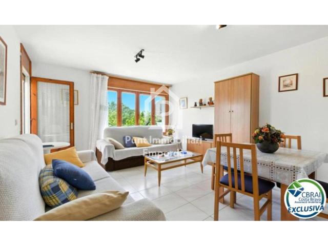 Apartamento de un dormitorio con piscina y jardines comunitarios en Puigmal Park photo 0