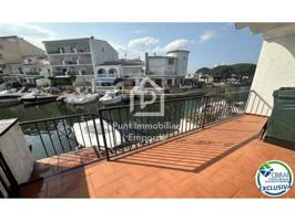 Apartamento reformado con amarre privado en el puerto de Banyuls, Empuriabrava photo 0